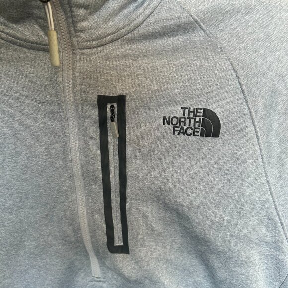 The North Face Quarter Zip Pullover Light Gray Men’s - Picture 2 of 4